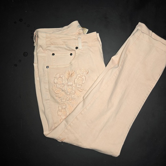 Eric Peach Floral Embroidered Denim Jeans Women Size 10 Pink Pastel Crop Stretch - Picture 2 of 8